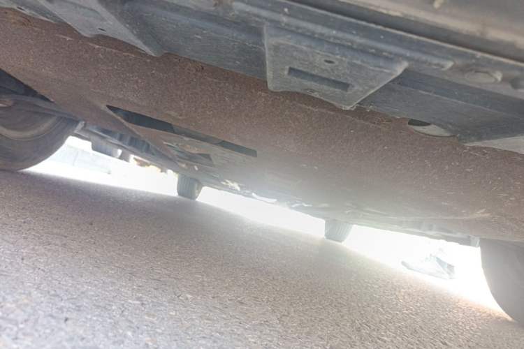 Used Nissan Sylphy 2012 Classic 1.6XE Manual Comfort Edition Chassis Front