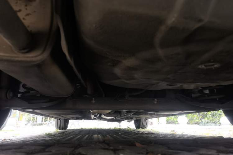 Used Nissan Sylphy 2012 Classic 1.6XE Automatic Comfort Edition Chassis Rear