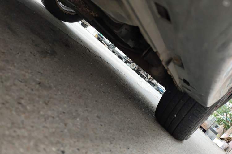 Used Nissan Sylphy 2012 Classic 1.6XE Automatic Comfort Edition Chassis Rear Left