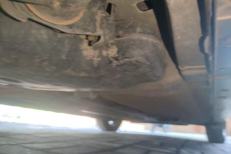 Used Nissan Sylphy 2012 Classic 1.6XE Manual Comfort Edition Chassis Rear Right