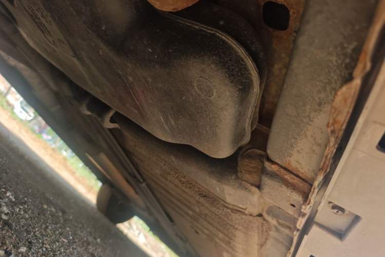 Used Nissan Sylphy 2012 Classic 1.6XE Manual Comfort Edition Chassis Rear Right