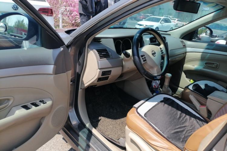 Used Nissan Sylphy 2012 Classic 1.6XL Manual Luxury Edition Driver Seat