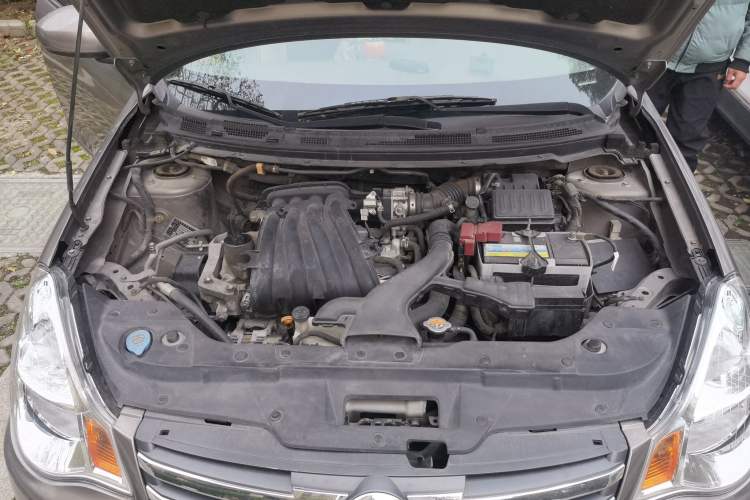 Used Nissan Sylphy 2012 Classic 1.6XE Automatic Comfort Edition Engine Bay