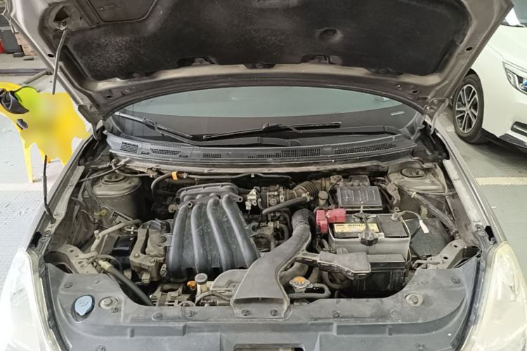 Used Nissan Sylphy 2012 Classic 1.6XE Automatic Comfort Edition Engine Bay