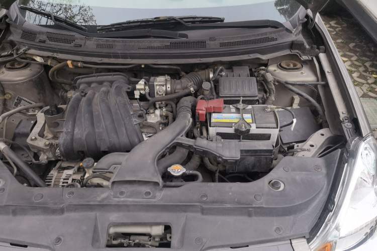 Used Nissan Sylphy 2012 Classic 1.6XE Automatic Comfort Edition Engine Bay Left