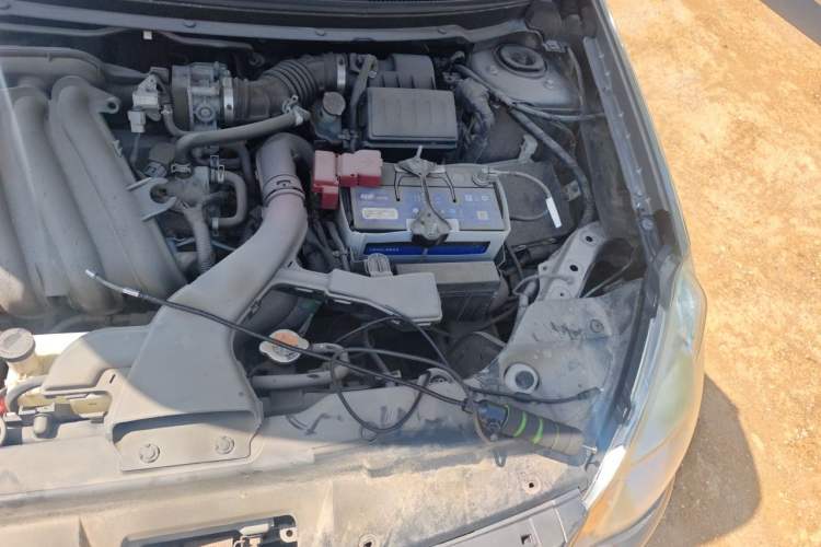 Used Nissan Sylphy 2012 Classic 1.6XE Manual Comfort Edition Engine Bay Left