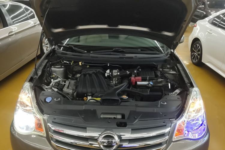 Used Nissan Sylphy 2012 Classic 1.6XE Automatic Comfort Edition Engine Bay