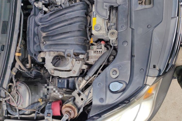 Used Nissan Sylphy 2012 Classic 1.6XE Automatic Comfort Edition Engine Bay Right