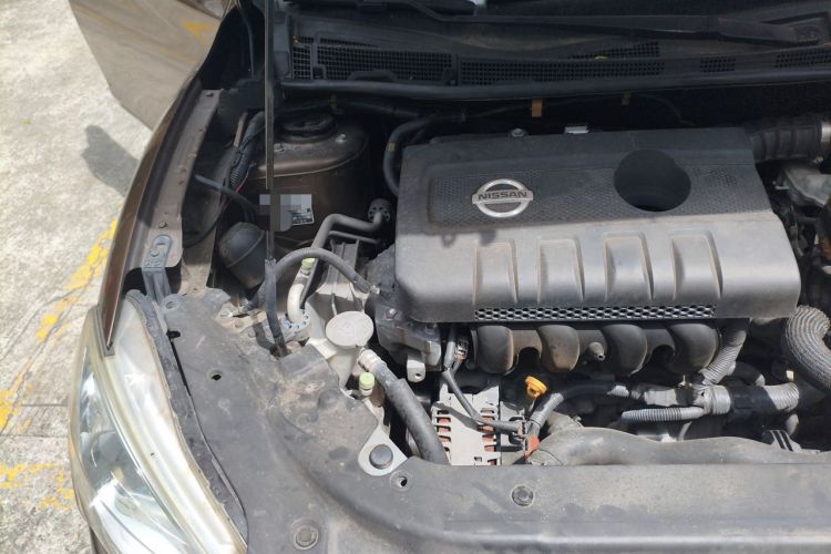 Used Nissan Sylphy 2012 1.6XE CVT Comfort Edition Engine Bay Right