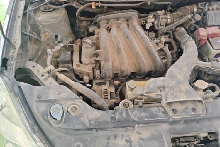 Used Nissan Sylphy 2012 Classic 1.6XE Manual Comfort Edition Engine Bay Right