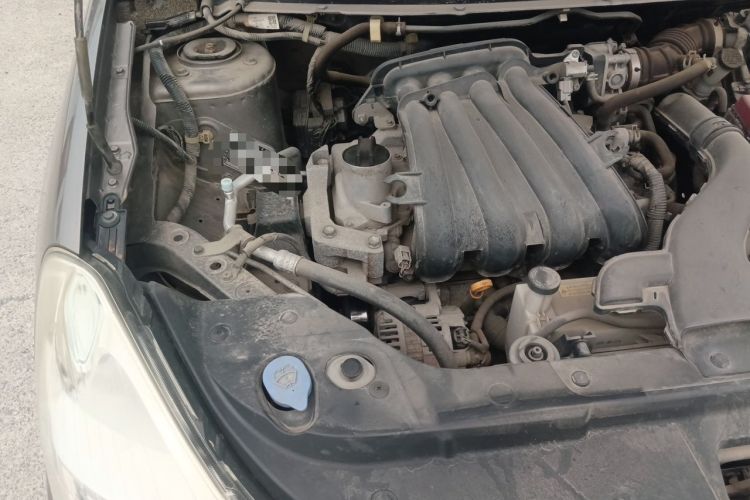 Used Nissan Sylphy 2012 Classic 1.6XE Manual Comfort Edition Engine Bay Right