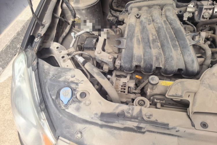 Used Nissan Sylphy 2012 Classic 1.6XE Manual Comfort Edition Engine Bay Right