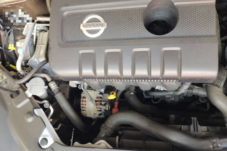 Used Nissan Sylphy 2012 1.6 XL CVT Luxury Edition Engine Bay Right