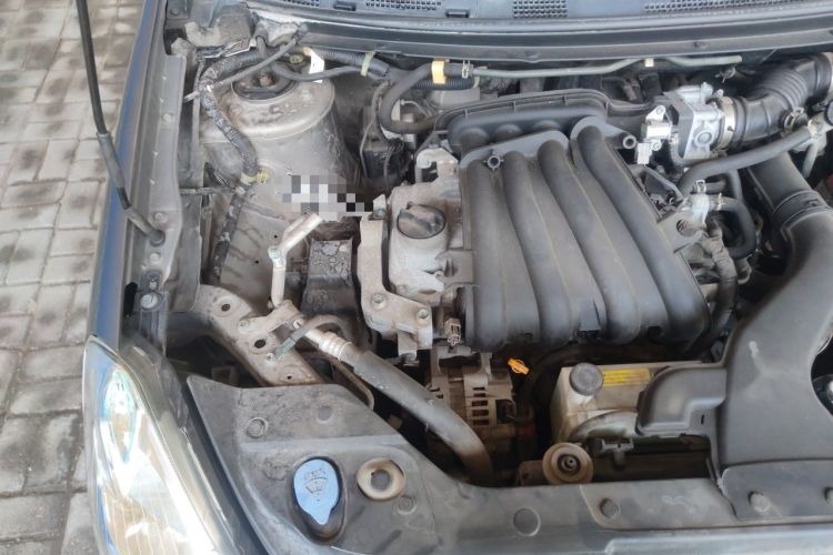 Used Nissan Sylphy 2012 Classic 1.6XE Manual Comfort Edition Engine Bay Right