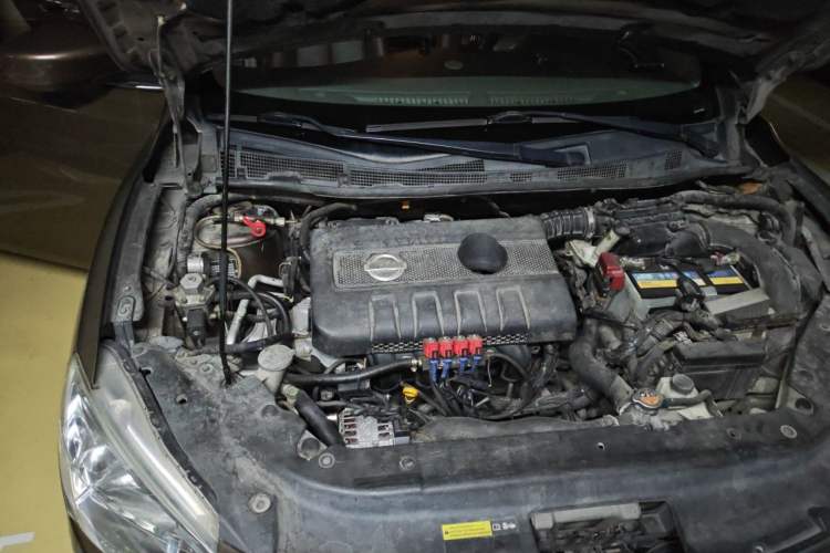 Used Nissan Sylphy 2012 1.6 XL CVT Luxury Edition Engine Bay Right