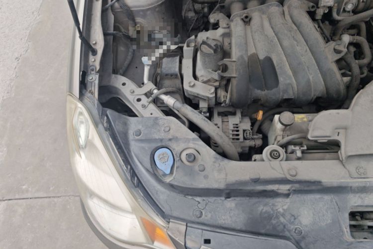 Used Nissan Sylphy 2012 Classic 1.6XE Automatic Comfort Edition Engine Bay Right