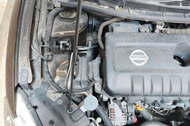 Used Nissan Sylphy 2012 1.6 XL CVT Luxury Edition Engine Bay Right