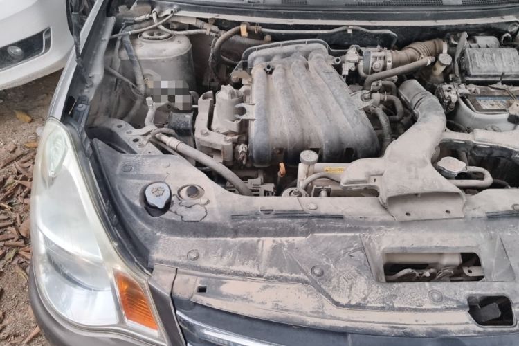 Used Nissan Sylphy 2012 Classic 1.6XE Manual Comfort Edition Engine Bay Right
