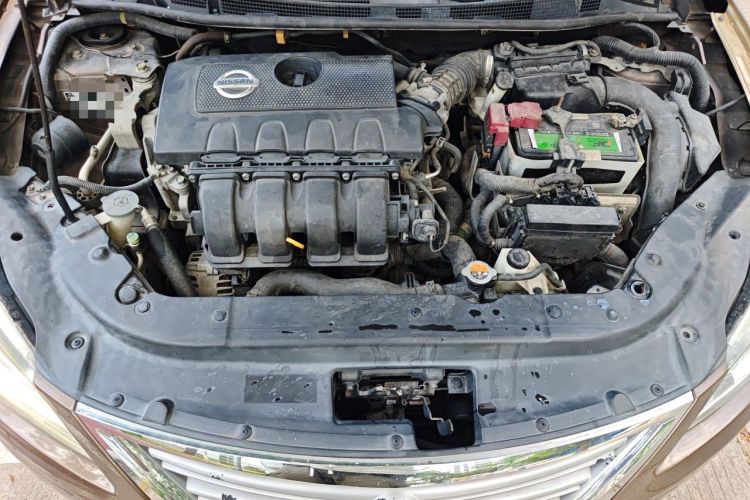 Used Nissan Sylphy 2012 1.8XL CVT Luxury Edition Engine Bay