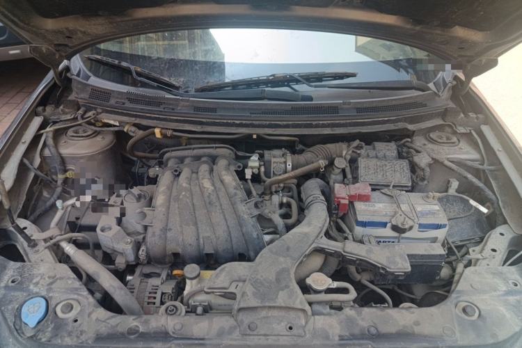 Used Nissan Sylphy 2012 Classic 1.6XE Manual Comfort Edition Engine Bay