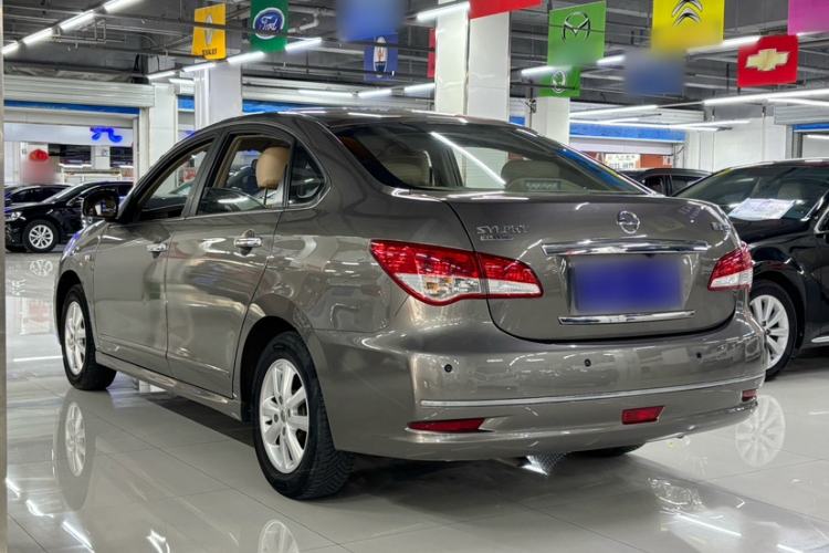 Used Nissan Sylphy 2012 Classic 1.6XE Automatic Comfort Edition Exterior 2
