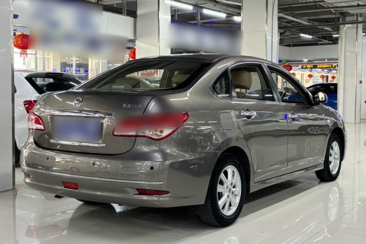 Used Nissan Sylphy 2012 Classic 1.6XE Automatic Comfort Edition Exterior 4