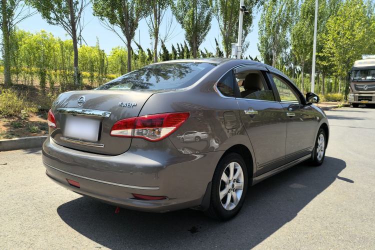 Used Nissan Sylphy 2012 Classic 1.6XE Automatic Comfort Edition Exterior 6