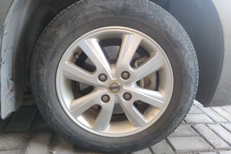 Used Nissan Sylphy 2012 Classic 1.6XE Manual Comfort Edition Exterior 7