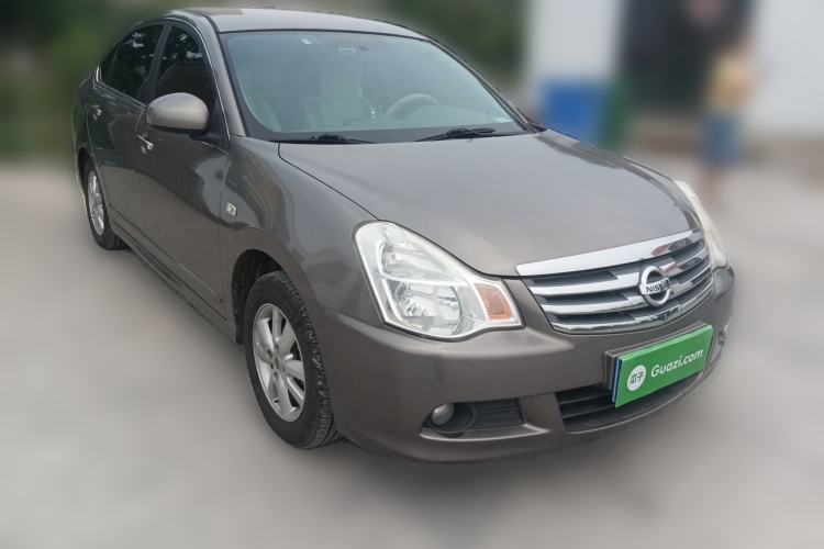 Used Nissan Sylphy 2012 Classic 1.6XE Manual Comfort Edition Front Right 45 Deg
