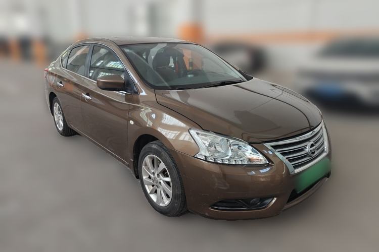 Used Nissan Sylphy 2012 1.6 XL CVT Luxury Edition Front Right 45 Deg
