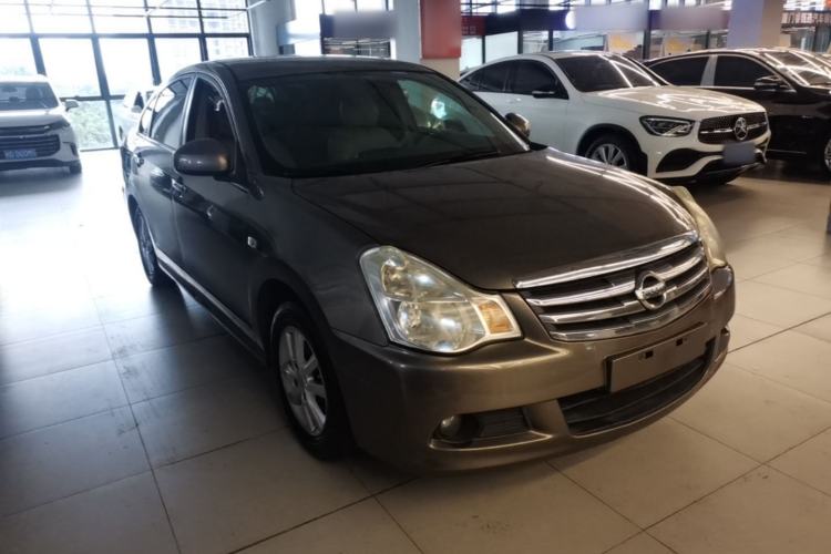 Used Nissan Sylphy 2012 Classic 1.6XE Manual Comfort Edition Front Right 45 Deg