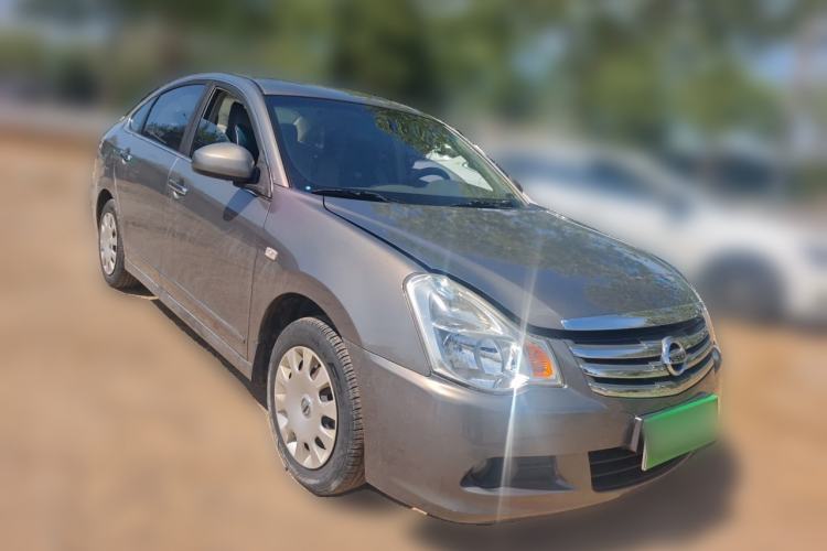 Used Nissan Sylphy 2012 Classic 1.6XE Manual Comfort Edition Front Right 45 Deg