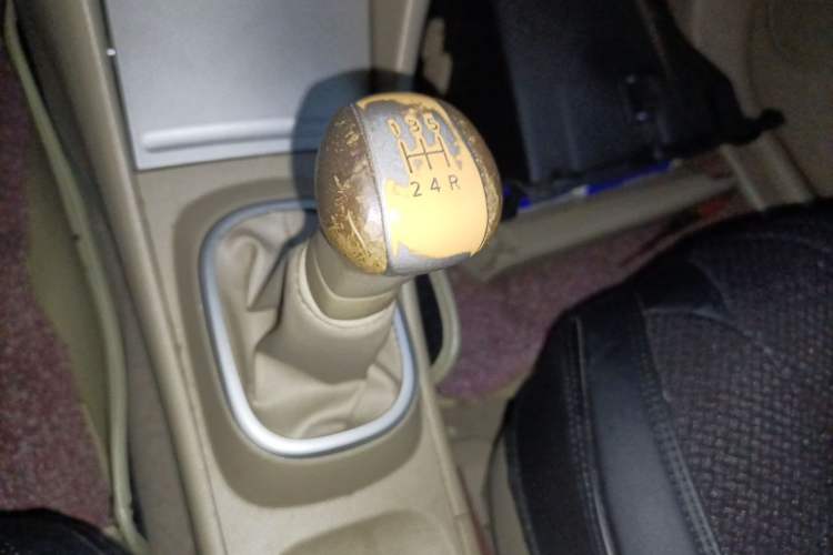 Used Nissan Sylphy 2012 Classic 1.6XE Manual Comfort Edition Gear Lever
