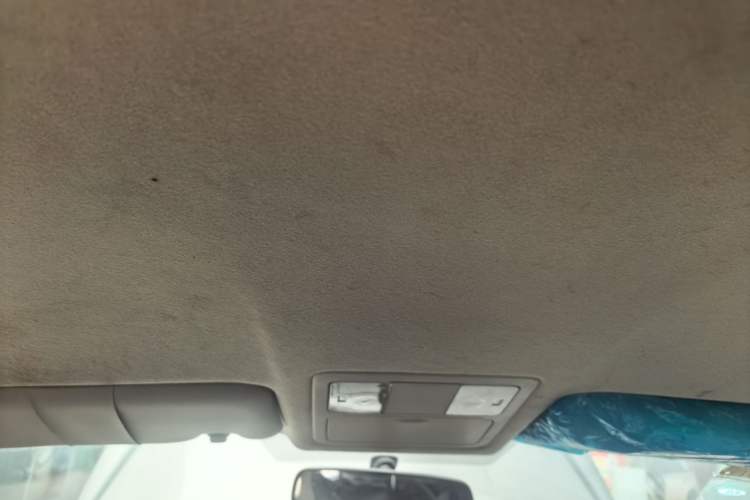 Used Nissan Sylphy 2012 Classic 1.6XE Manual Comfort Edition Headliner