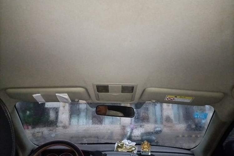 Used Nissan Sylphy 2012 Classic 1.6XE Manual Comfort Edition Headliner