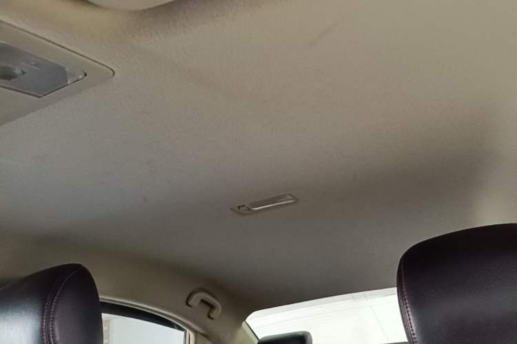 Used Nissan Sylphy 2012 Classic 1.6XE Automatic Comfort Edition Headliner