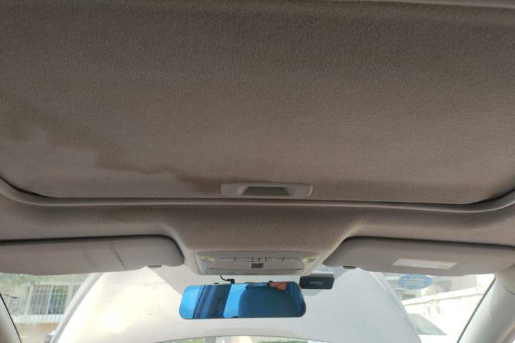 Used Nissan Sylphy 2012 1.6 XL Manual Luxury Edition Headliner