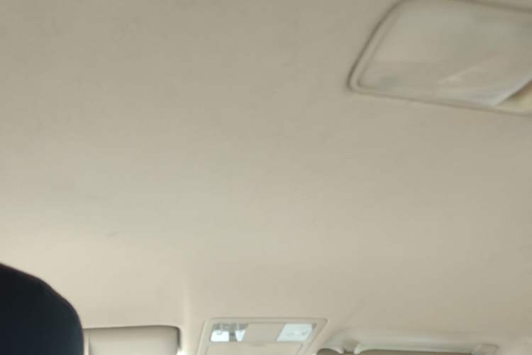 Used Nissan Sylphy 2012 Classic 1.6XE Manual Comfort Edition Headliner