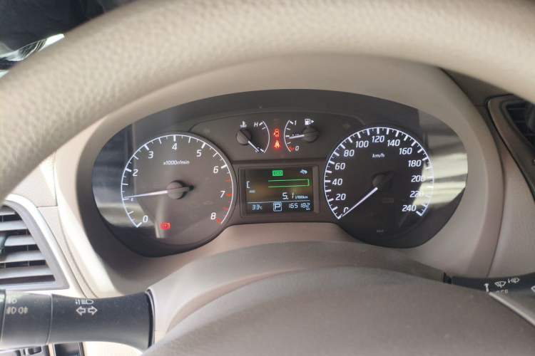 Used Nissan Sylphy 2012 1.6XE CVT Comfort Edition Instrument Cluster