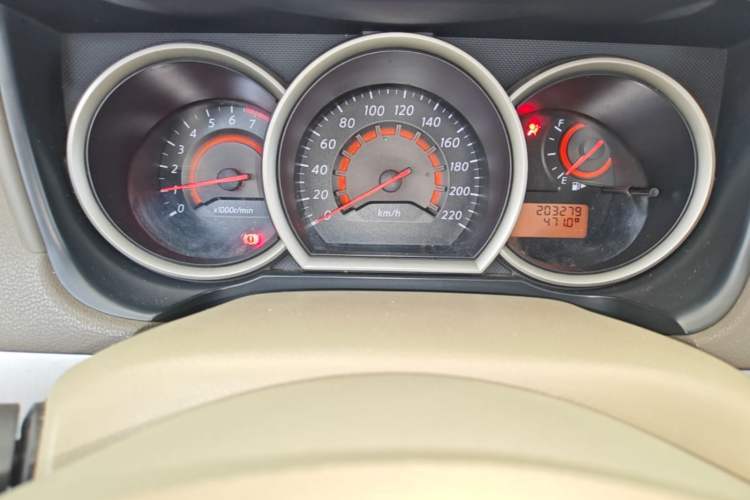 Used Nissan Sylphy 2012 Classic 1.6XE Manual Comfort Edition Instrument Cluster