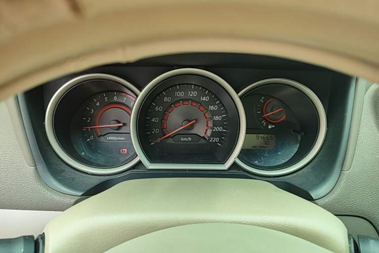 Used Nissan Sylphy 2012 Classic 1.6XE Manual Comfort Edition Instrument Cluster