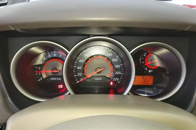 Used Nissan Sylphy 2012 Classic 1.6XE Automatic Comfort Edition Instrument Cluster