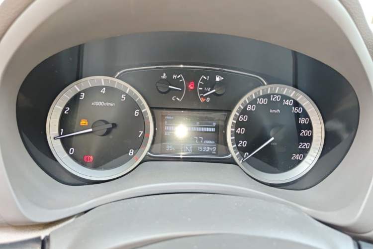 Used Nissan Sylphy 2012 1.8XL CVT Luxury Edition Instrument Cluster
