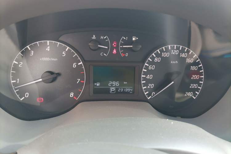 Used Nissan Sylphy 2012 1.6XE CVT Comfort Edition Instrument Cluster