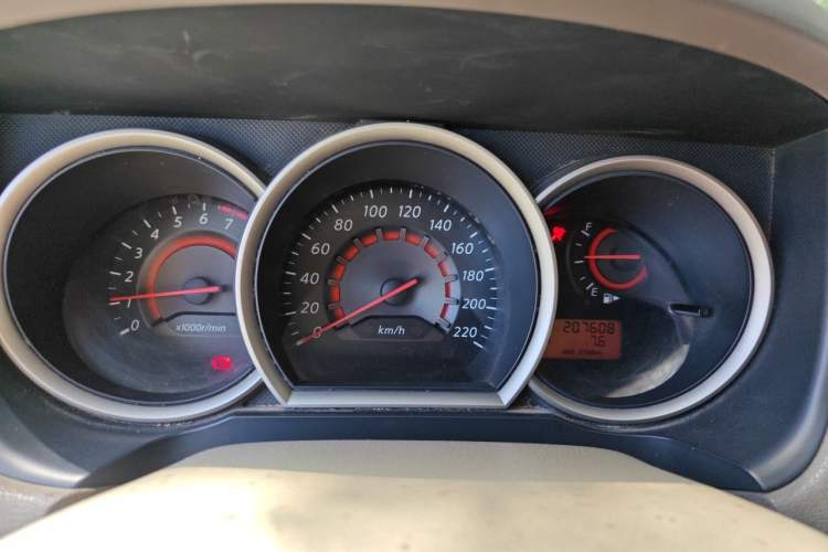 Used Nissan Sylphy 2012 Classic 1.6XE Automatic Comfort Edition Instrument Cluster