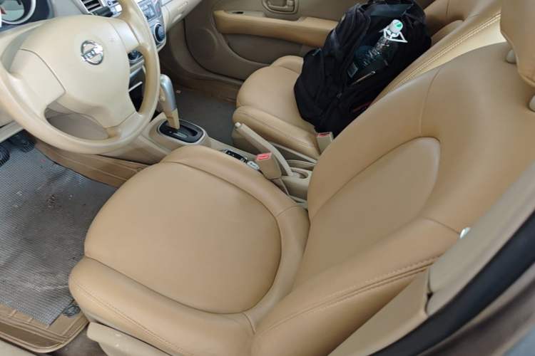 Used Nissan Sylphy 2012 Classic 1.6XE Automatic Comfort Edition Left Front Seat