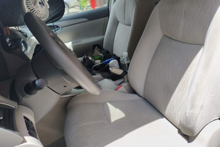 Used Nissan Sylphy 2012 1.6XE CVT Comfort Edition Left Front Seat