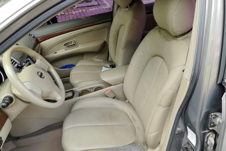 Used Nissan Sylphy 2012 1.6 XL CVT Luxury Edition Left Front Seat