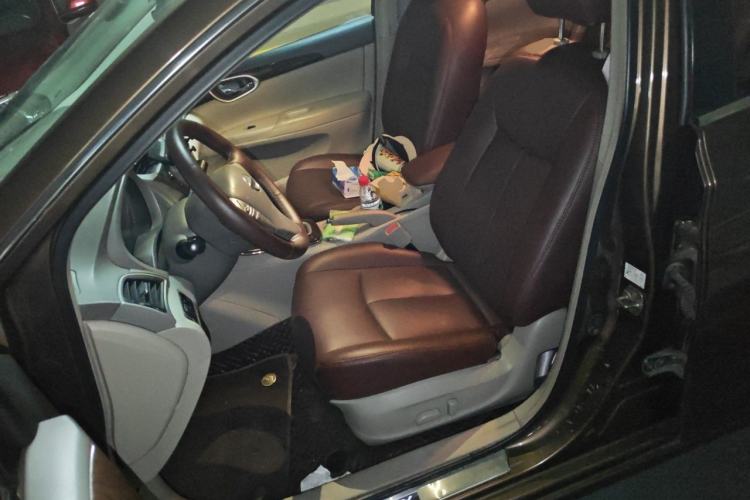 Used Nissan Sylphy 2012 1.6 XL CVT Luxury Edition Left Front Seat
