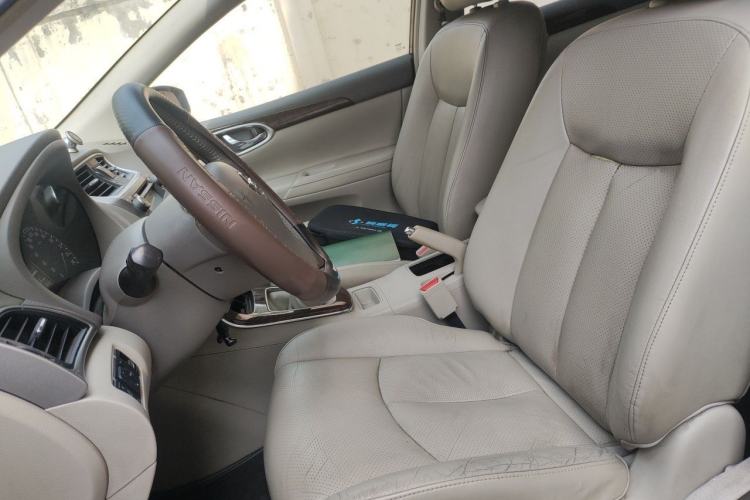 Used Nissan Sylphy 2012 1.6 XL Manual Luxury Edition Left Front Seat